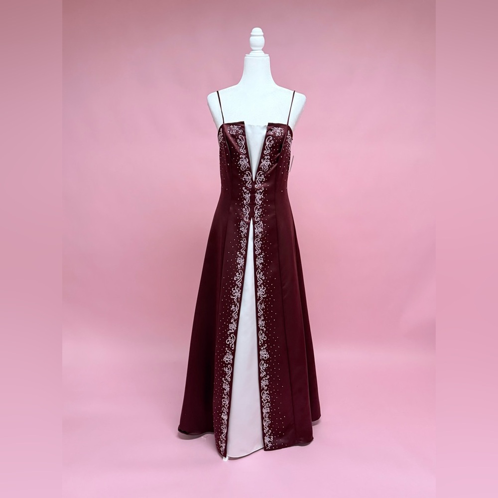 Aspeed Burgundy Evening Gown